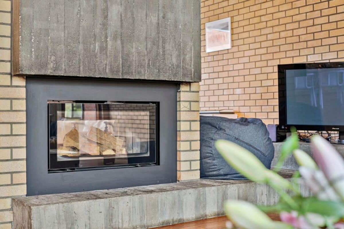 Eighties Modernist Design House With Garden Near The Beach Ostende Exterior foto